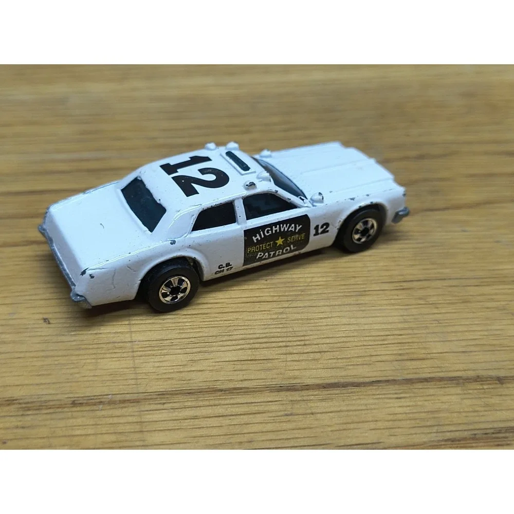 Vintage‎ Hot Wheels White Highway Patrol Police Car #12 1977 HONG KONG